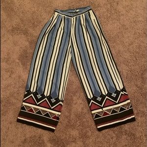 Small wide leg pants from Parisian boutique